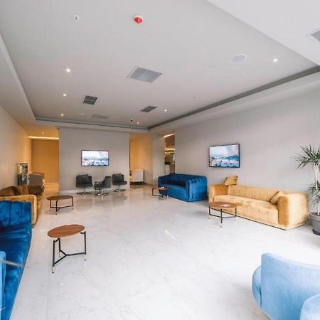 General Sea View Apartments In Orbi City バトゥーミ エクステリア 写真
