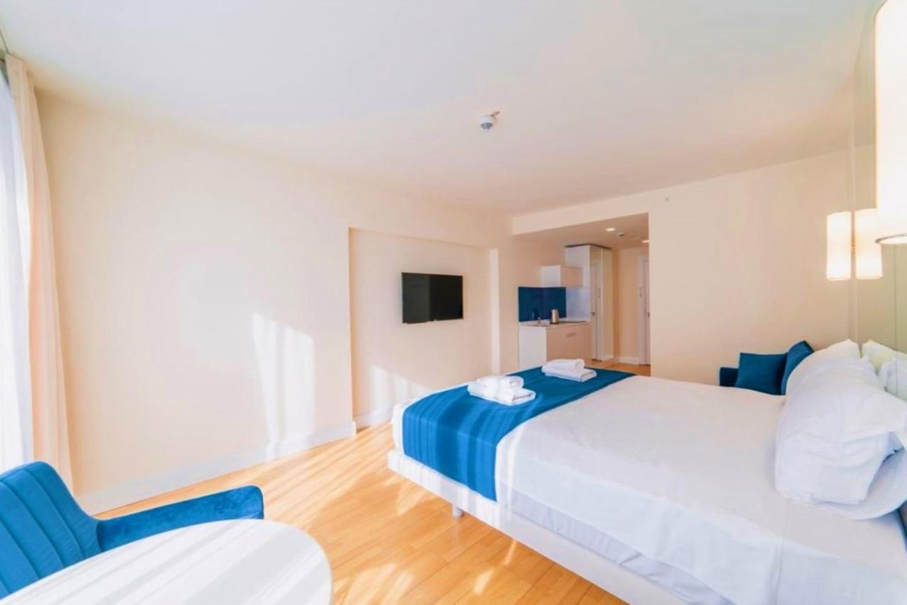 General Sea View Apartments In Orbi City バトゥーミ エクステリア 写真
