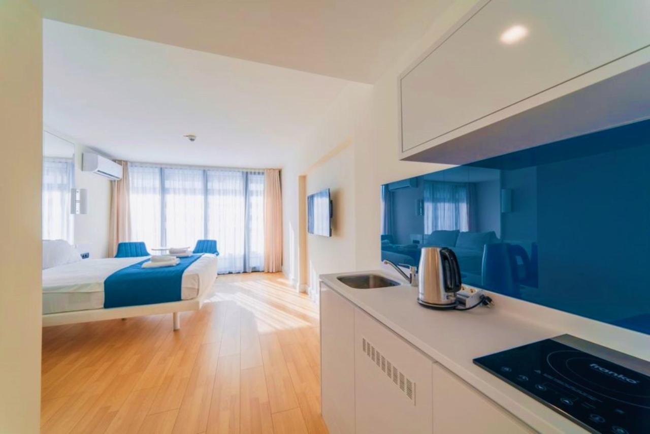 General Sea View Apartments In Orbi City バトゥーミ エクステリア 写真